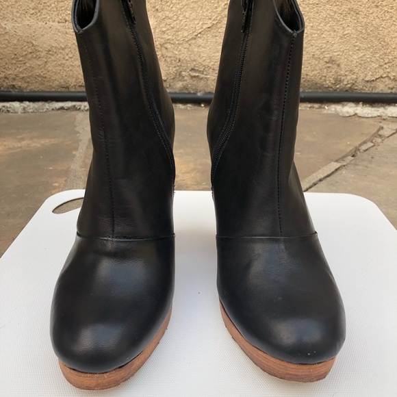 Rachel Comey Black Leather Platform Booties - Picture 2 of 5